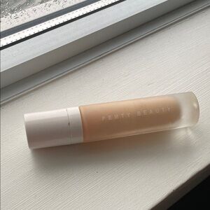 Fenty Beauty Foundation - Soft Beige